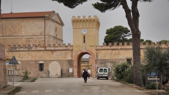 ingresso della colonia penale
